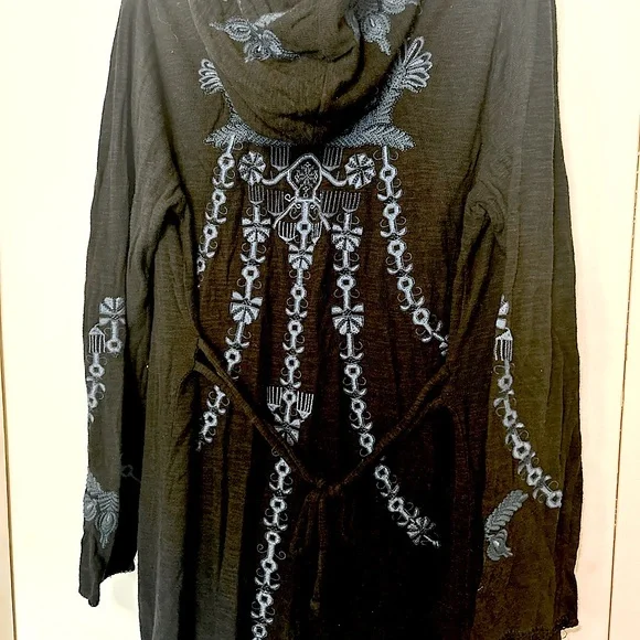 JOHNNY WAS - Biya Embroidered Kimono Blue/Black - Picture 5 of 8